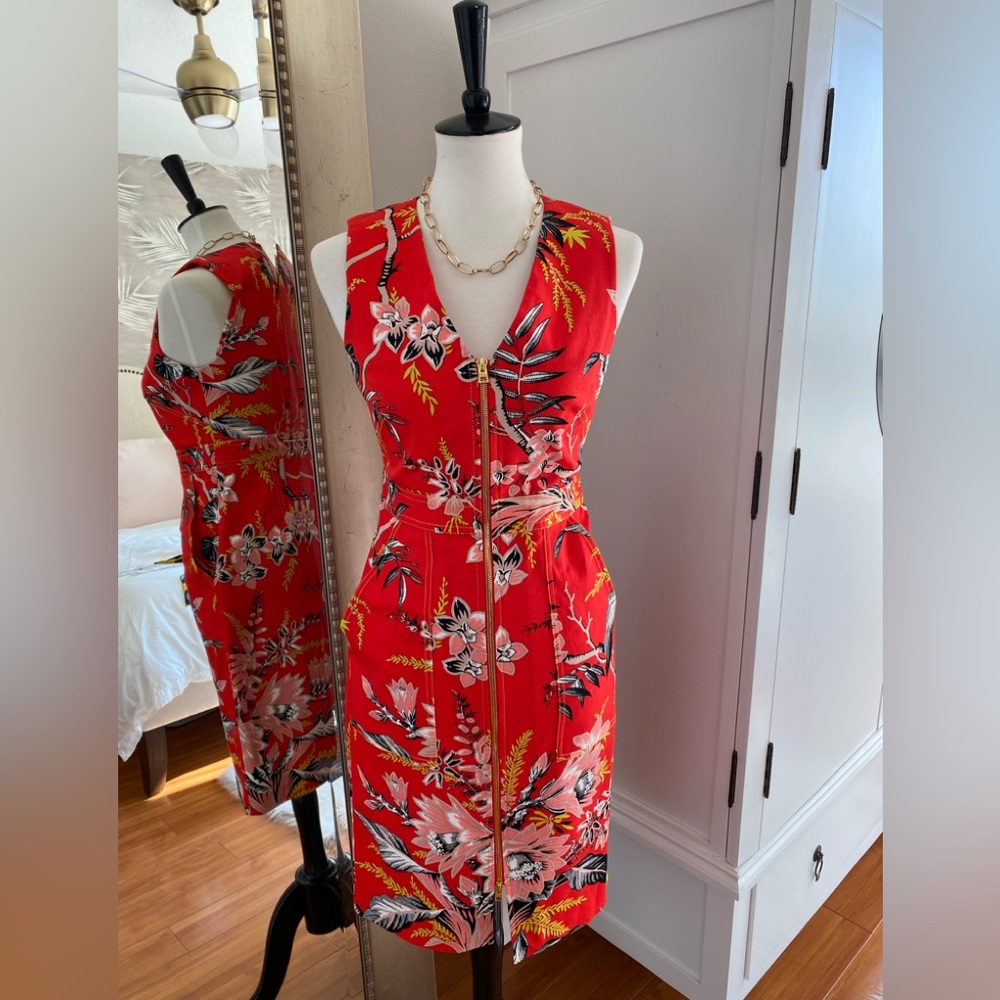DVF Floral Print Knee-Length Dress